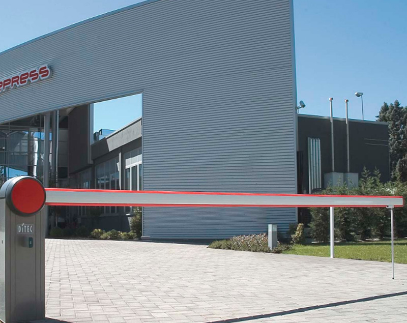 Fraccionamientos y Condominios