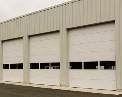 Puertas Seccionales de Acero Aisladas Thermospan ® Modelo 150